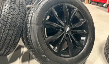 
										2017-2024 Chevrolet Equinox rims and all season tires full									