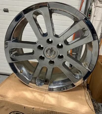 
								Nissan 20” Rims Chrome 6×139.7/ 6×5.5 full									