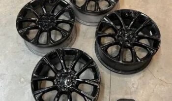 
										Jeep cherokee rims full									