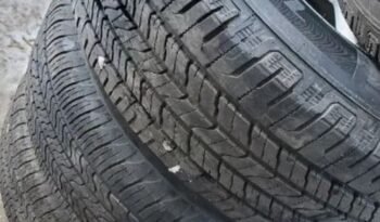 
										235/70r16 ford escape like new all season tires & rims full									